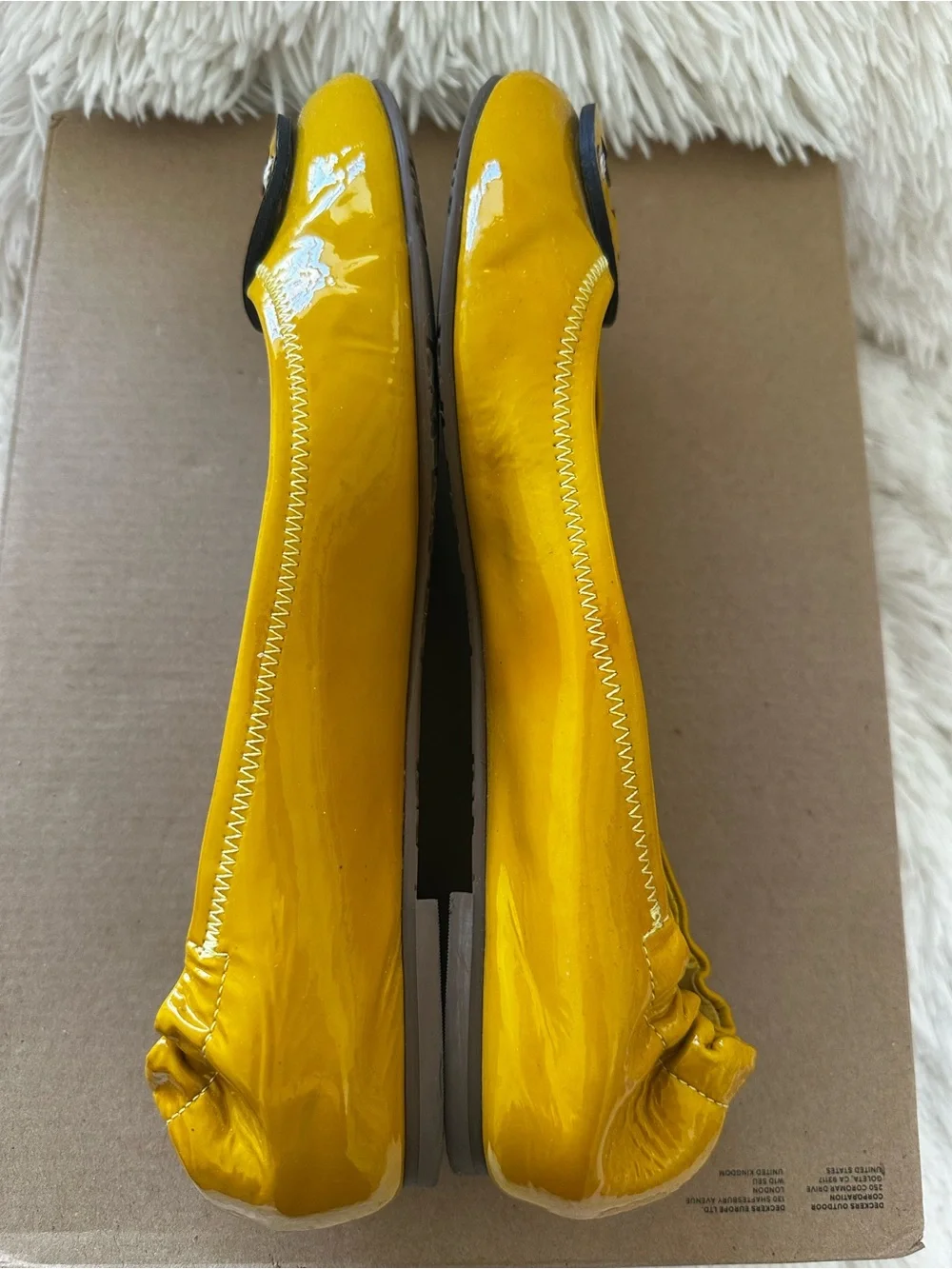 Tory Burch Reva Ballet Flats Mustard Yellow Patent Leather Logo Women’s Size 8.5